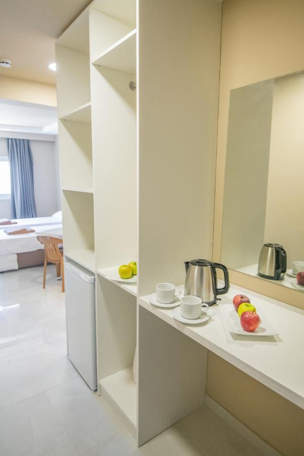 Marisa Napa Suites Agia Napa Exterior foto
